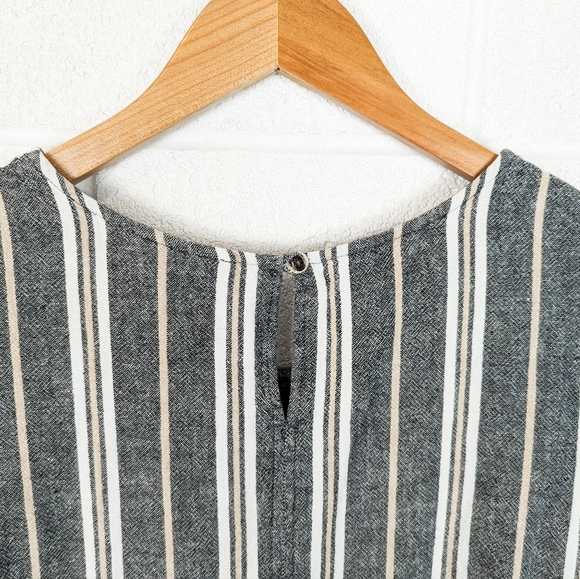 2/$30 Linen Blend Calvin Klein blouse short flutter sleeves summer tee stripe - Picture 5 of 9
